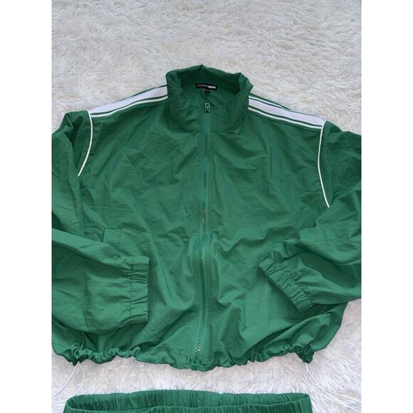 Fashion Nova sz. XL green/white tennis jacket/skirt set. Vintage style. So Cute - Picture 8 of 14